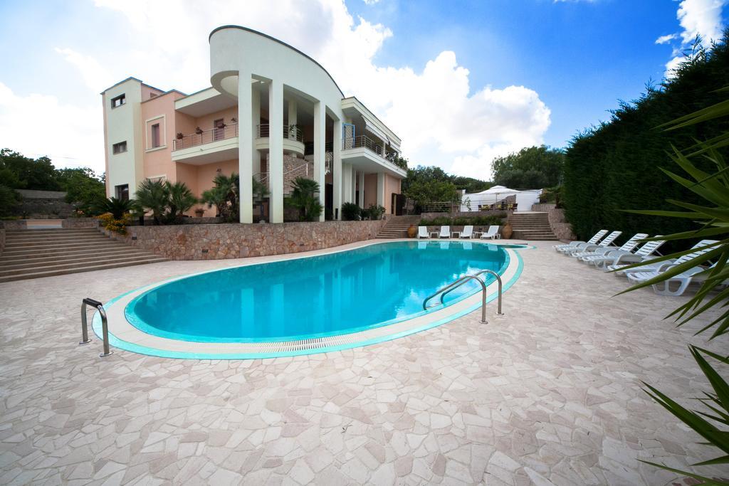 Villa Albertina Exclusive B&B Parabita Esterno foto